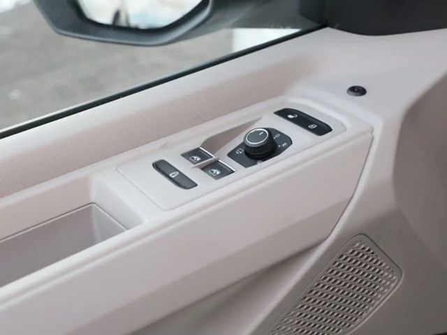 Volkswagen Multivan 2.0 TDI DSG Lang T7