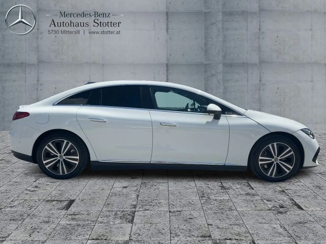 Mercedes-Benz EQE SUV 300