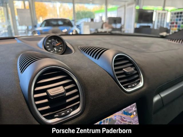 Porsche Cayman 718 RS