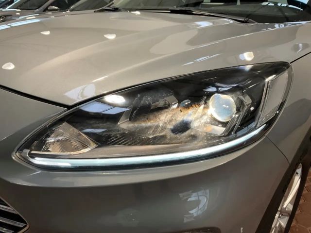 Ford Kuga Plug in Hybrid Titanium