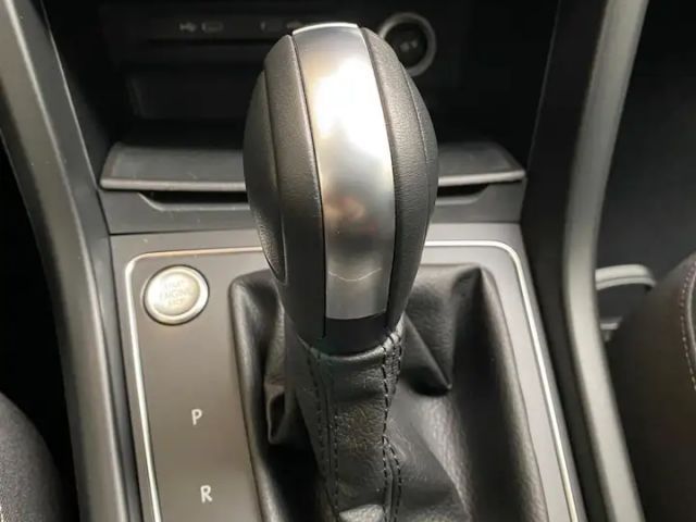 Volkswagen Touran 1.5 TSI DSG IQ.Drive