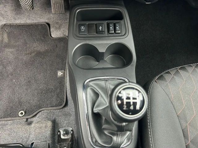 Mitsubishi Space Star Star