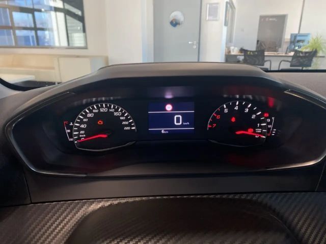 Peugeot 208 PureTech Style