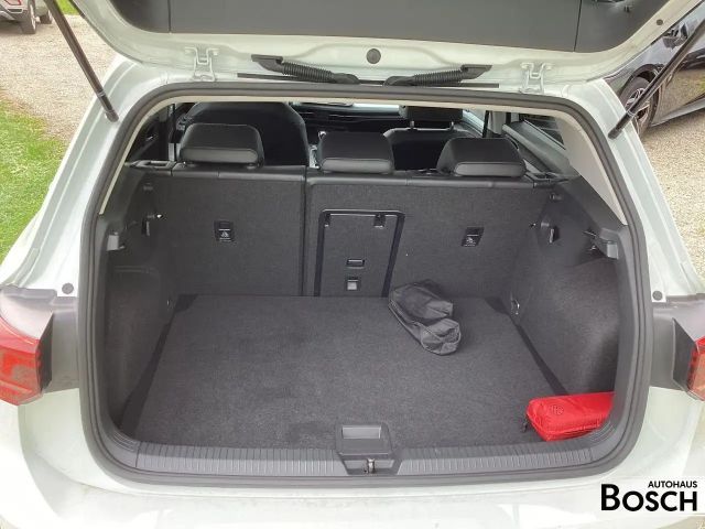 Volkswagen Golf 1.5 TSI Golf VIII