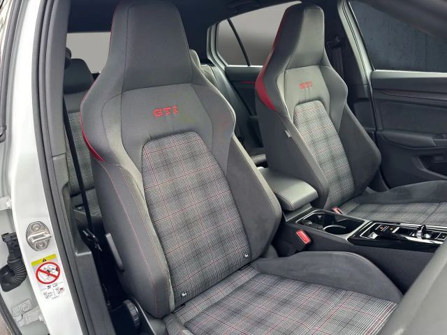 Volkswagen Golf DSG GTI