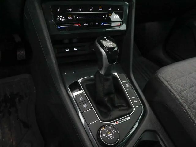 Volkswagen Tiguan 2.0 TSI DSG