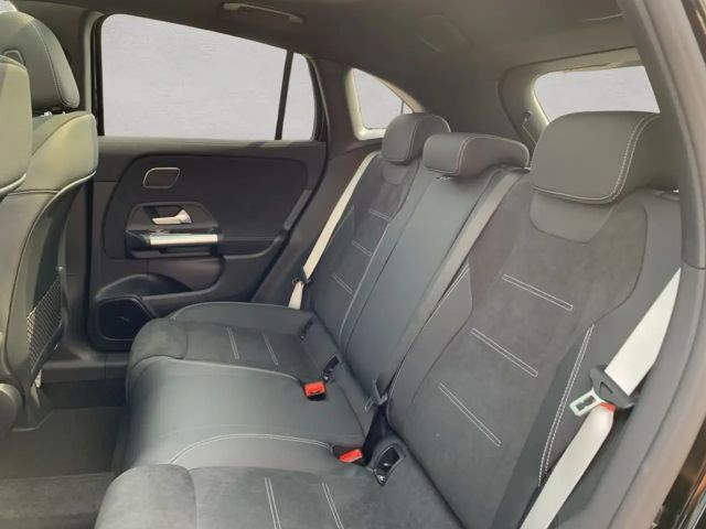 Mercedes-Benz GLA 250 GLA