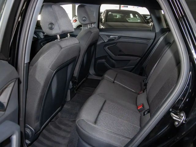 Audi A3 40 TFSI Hybride Sedan