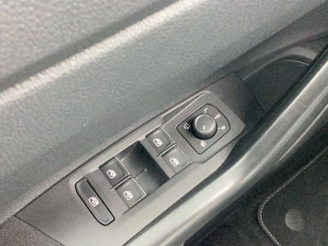 Volkswagen Taigo DSG R-Line