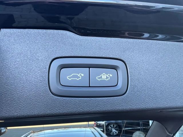 Volvo V60 Dark Ultra