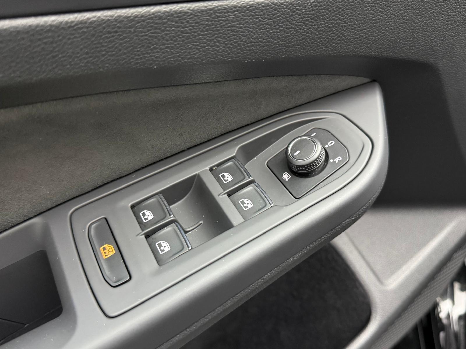 Volkswagen Golf IQ.Drive Style