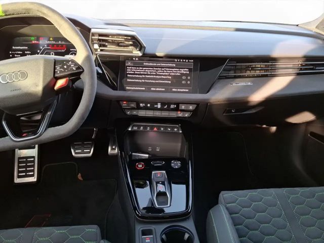 Audi RS3 S-Tronic Sedan Sportback