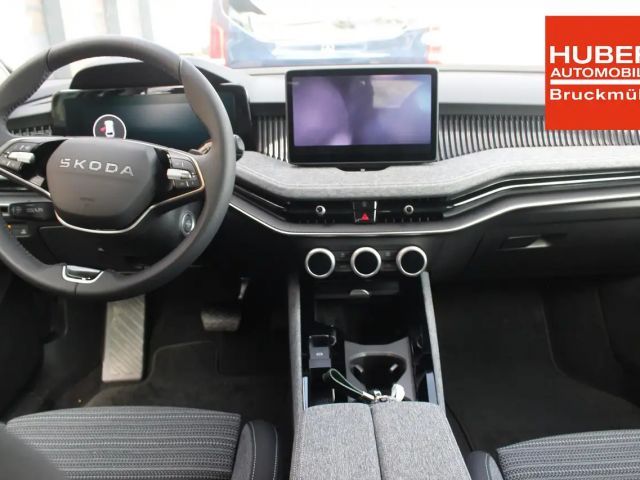 Skoda Superb 2.0 TDI Combi Selection