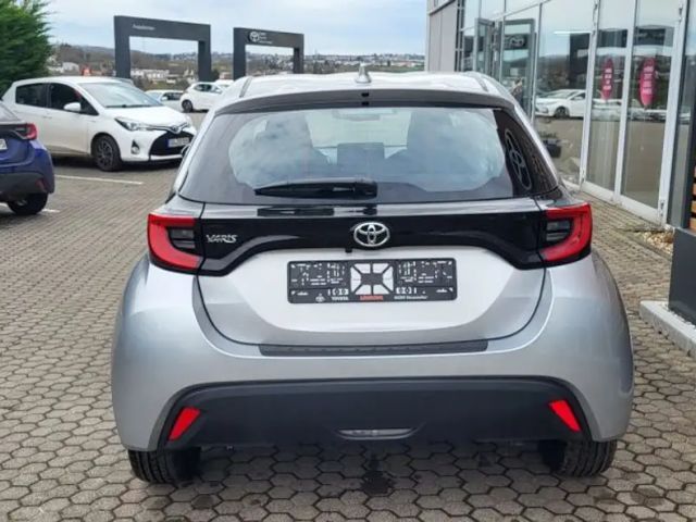 Toyota Yaris Hatchback Team D VVT-i