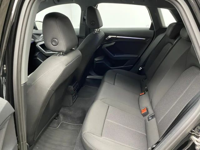 Audi A3 35 TFSI S-Tronic Sedan Sportback