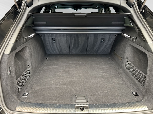 Audi A4 40 TDI Avant Quattro S-Line S-Tronic