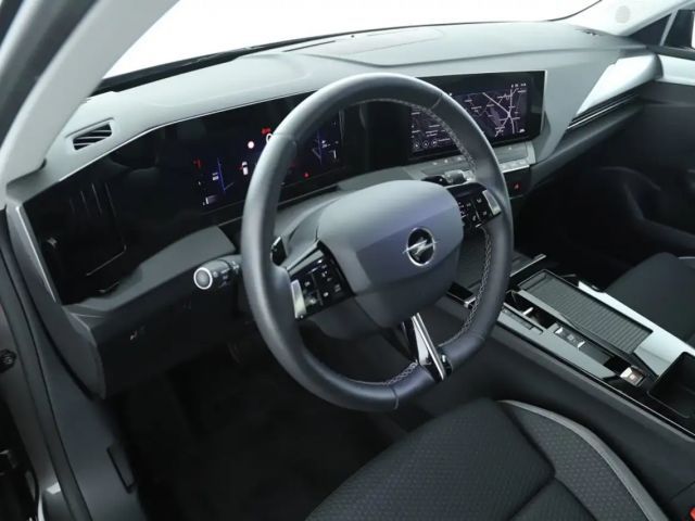 Opel Astra Edition Sports Tourer