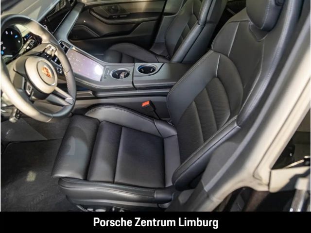 Porsche Taycan 4 Cross Turismo