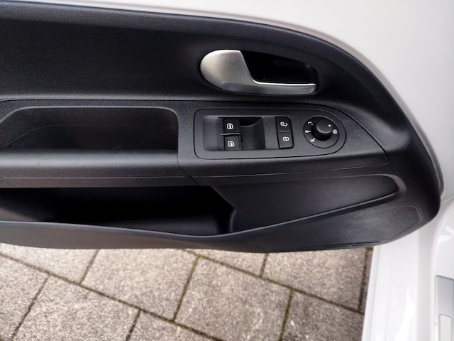 Volkswagen e-up! Plus Style