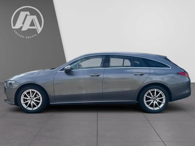 Mercedes-Benz CLA 200 CLA 200 d Shooting Brake