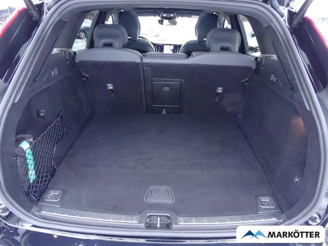 Volvo XC60 AWD R-Design Recharge