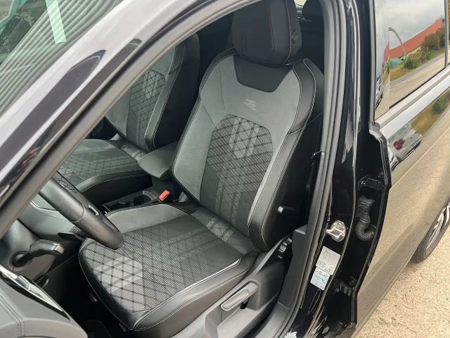 Volkswagen T-Roc DSG R-Line