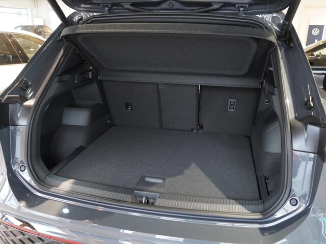 Volkswagen Tiguan 1.5 eTSI R-Line Style