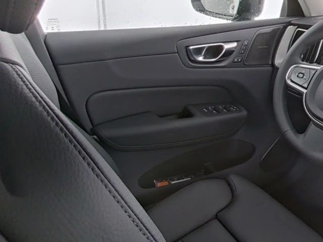 Volvo XC60 AWD Dark Plus Recharge