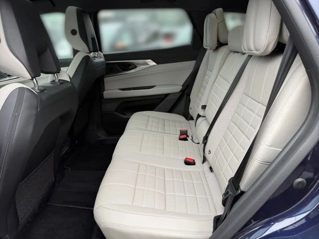 Renault Espace Hybrid Iconic