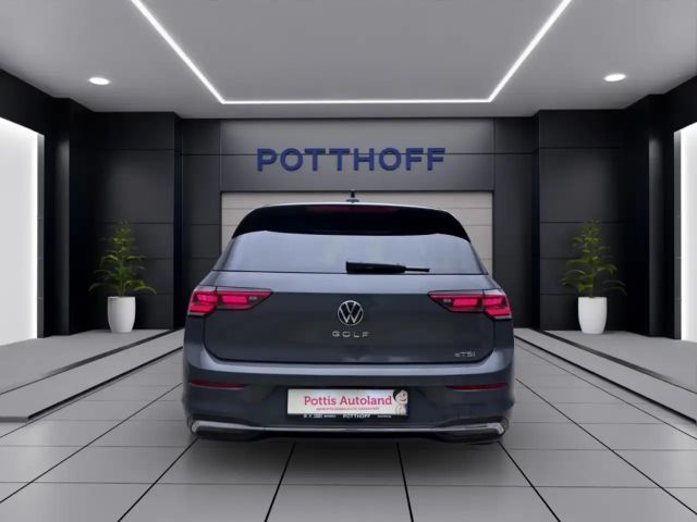 Volkswagen Golf 1.5 eTSI DSG