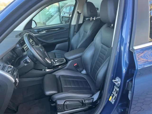 BMW X3 xDrive30e