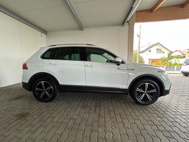 Volkswagen Tiguan 4Motion Elegance Elegance
