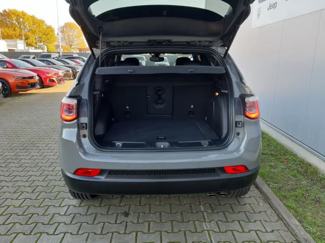 Jeep Compass PHEV S mit Park-Paket/Shzg.