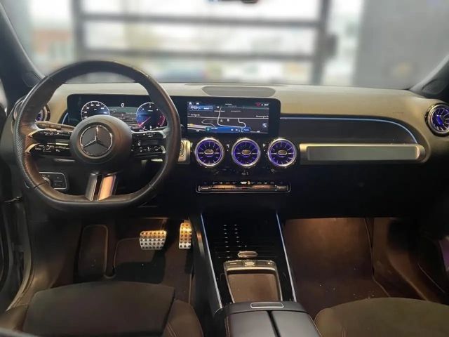 Mercedes-Benz GLB 200 AMG Line GLB 200 d