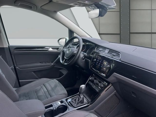 Volkswagen Touran DSG Highline R-Line