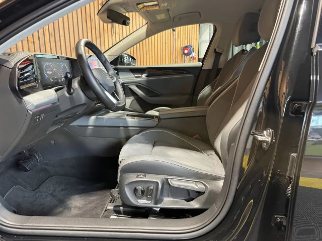 Volkswagen Passat DSG Variant