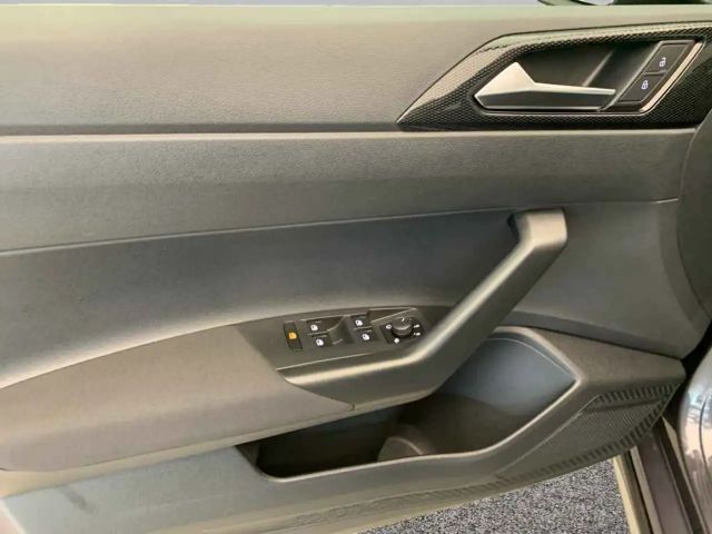 Volkswagen Taigo 1.5 TSI DSG Life