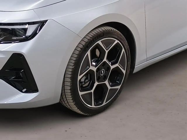 Opel Astra Sports Tourer Ultimate