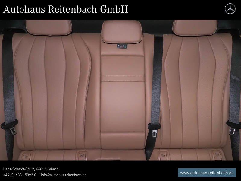 Mercedes-Benz E 200 AMG Line Sedan