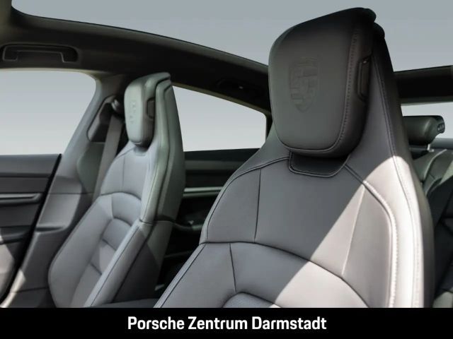 Porsche Taycan BOSE Luftfederung Panorama InnoDrive LED