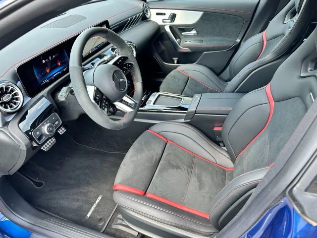 Mercedes-Benz CLA 45 AMG 4MATIC+ AMG Line Coupé