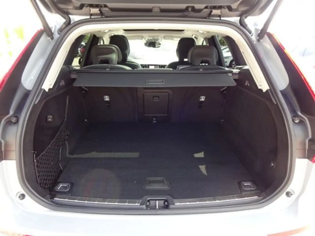 Volvo XC60 Dark Plus