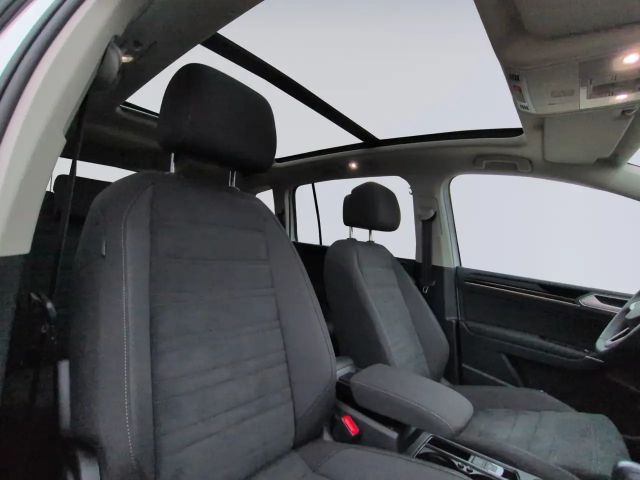 Volkswagen Touran DSG Highline