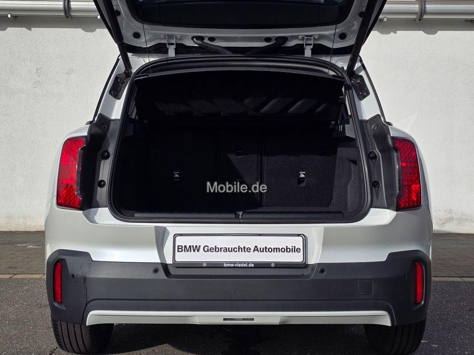 MINI Cooper C Countryman Favoured