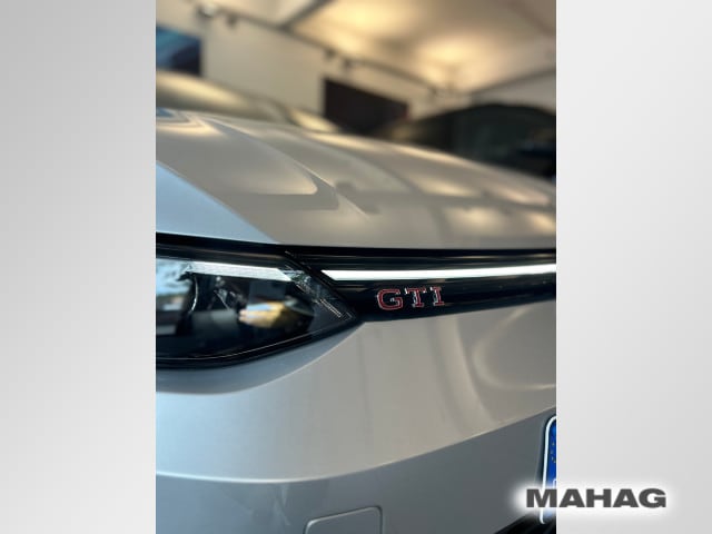 Volkswagen Golf 2.0 TSI GTI Golf VIII IQ.Drive