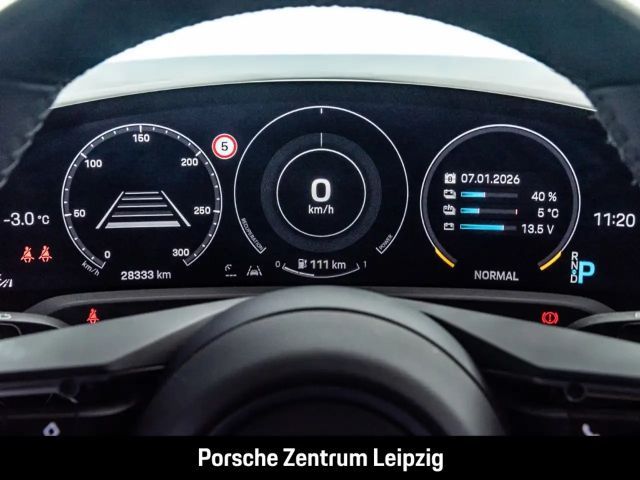 Porsche Taycan 4S Cross Turismo