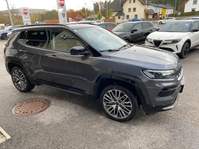 Jeep Compass 4xe Hybrid