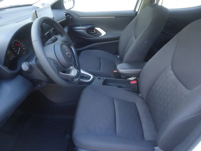 Mazda 2 2 Hybrid  Centre-Line