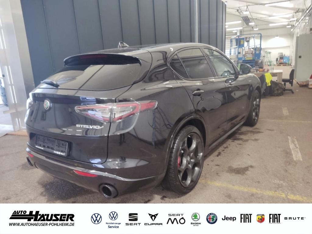 Alfa Romeo Stelvio Q4 Veloce