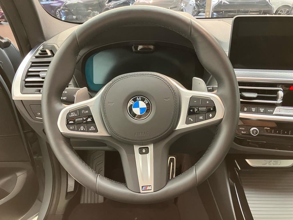 BMW X3 xDrive30i
